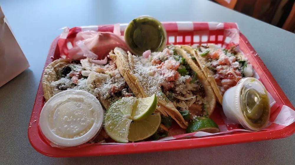 Tacos De Carnitas Plate